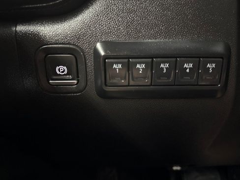 Used 2023 Chevrolet Silverado 3500 LT w/ Convenience Package AWD/4WD image 18