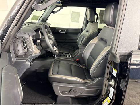 New 2026 Ford Bronco Outer Banks image 28