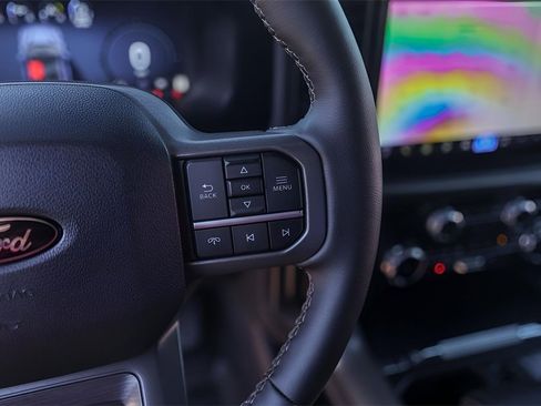 Used 2025 Ford F150 Lariat w/ Equipment Group 502A High image 16