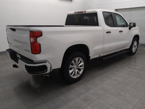 Used 2021 Chevrolet Silverado 1500 Custom image 10