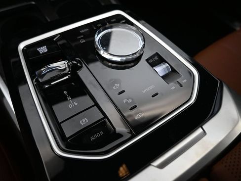New 2026 BMW 740i w/ Executive Package RWD image 16