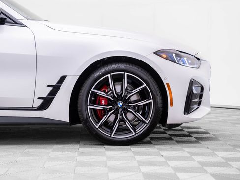 Used 2025 BMW i4 xDrive40i w/ M Sport Package image 30