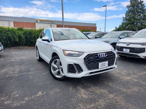 Used 2023 Audi Q5 2.0T Premium Plus w/ Premium Plus Package AWD/4WD image 1