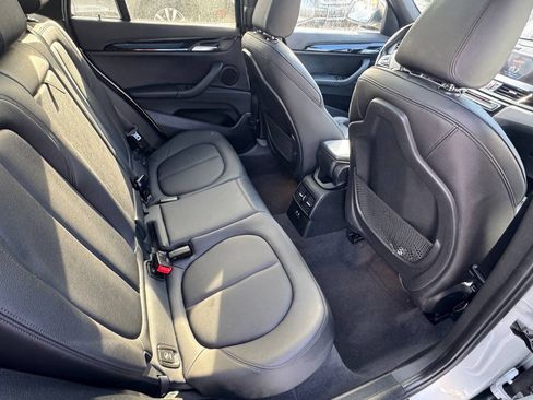 Used 2018 BMW X1 xDrive28i w/ Convenience Package AWD/4WD image 19