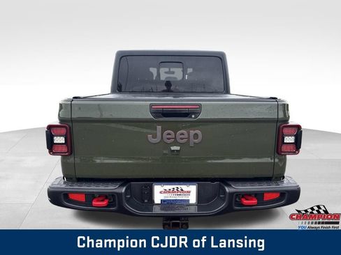 Used 2021 Jeep Gladiator Rubicon w/ Uconnect 4C Nav & Sound Group AWD/4WD image 6