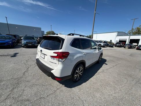 Used 2022 Subaru Forester Limited AWD/4WD image 6