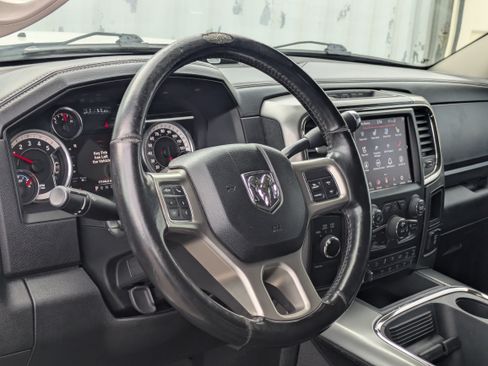 Used 2018 RAM 3500 Laramie w/ Sport Appearance Group AWD/4WD image 26