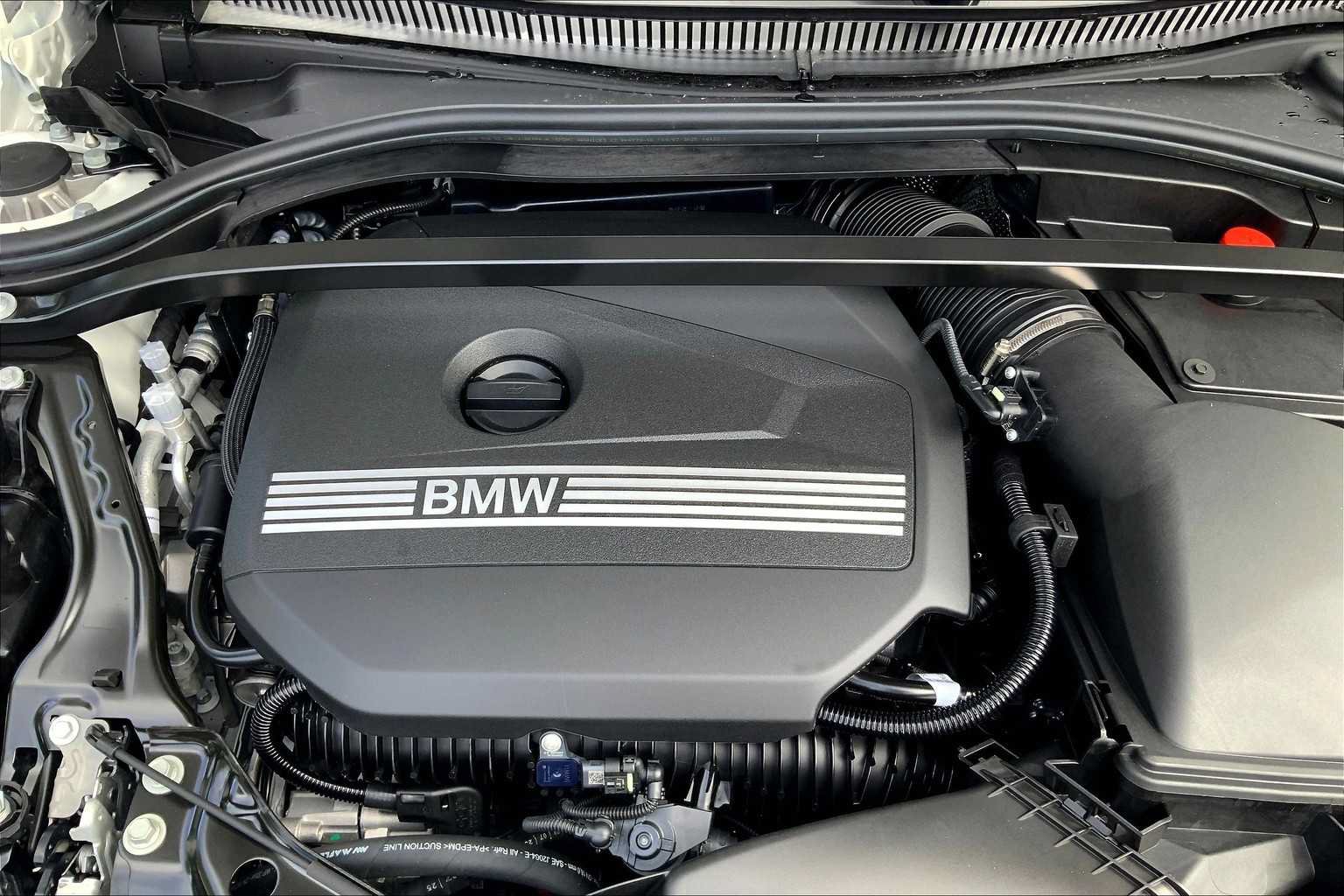 Used 2026 BMW 228i w/ Premium Package FWD image 17
