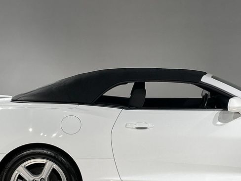Used 2019 Chevrolet Camaro LT RWD image 82