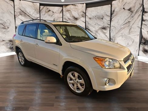 Used 2009 Toyota RAV4 Limited image 8