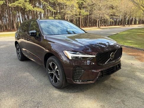 New 2026 Volvo XC60 B5 Core image 4