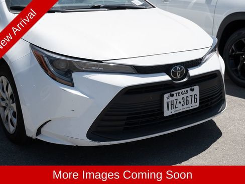 Used 2024 Toyota Corolla LE FWD image 7