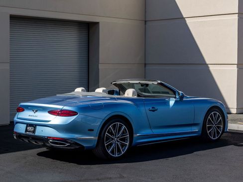 New 2026 Bentley Continental GT Azure AWD/4WD image 6
