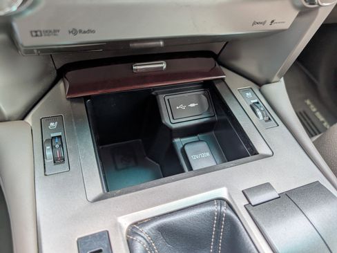 Used 2017 Lexus GX 460 image 20