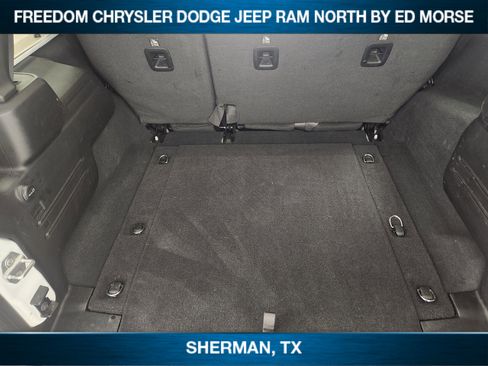 Used 2025 Jeep Wrangler Sport S AWD/4WD image 23