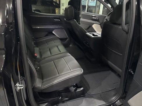 Used 2025 GMC Sierra EV Denali AWD/4WD image 35
