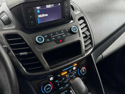 Used 2020 Ford Transit Connect XL FWD image 30