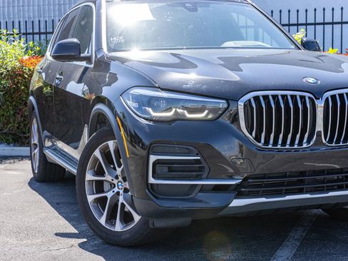 Used 2022 BMW X5 xDrive40i w/ Premium Package AWD/4WD image 10