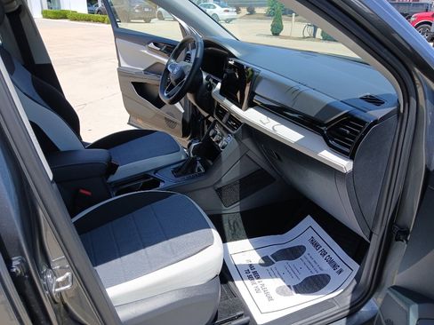 Used 2025 Volkswagen Taos S FWD image 23