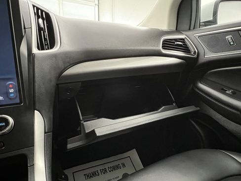 Used 2024 Ford Edge SEL image 47