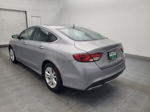 Used 2015 Chrysler 200 Limited w/ Convenience Group image 5