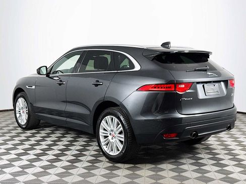 Used 2019 Jaguar F-PACE Portfolio AWD/4WD image 7