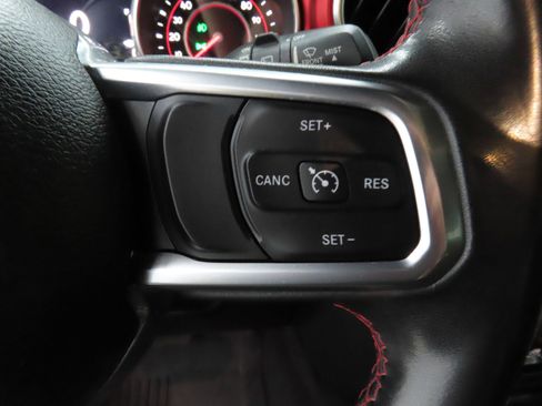 Used 2019 Jeep Wrangler Unlimited Rubicon AWD/4WD image 14