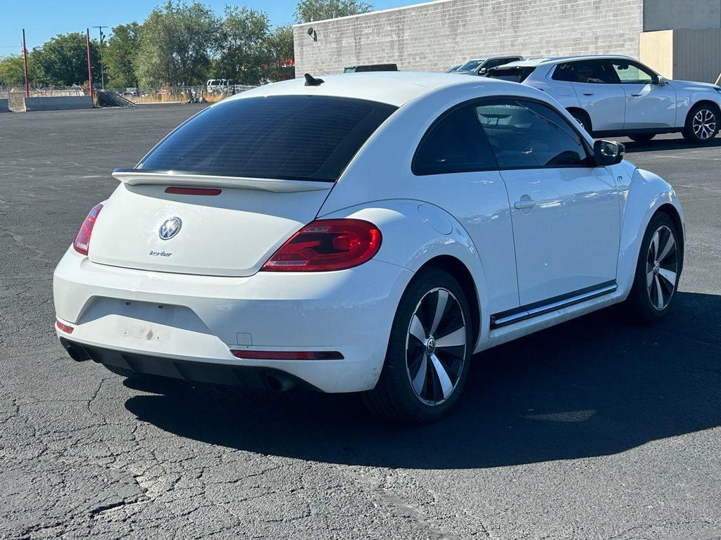 Used 2014 Volkswagen Beetle R-Line FWD image 3