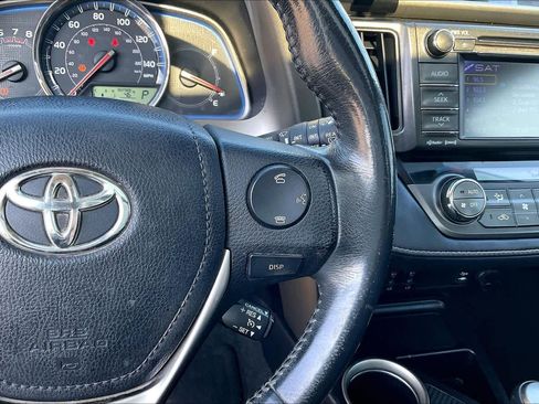 Used 2013 Toyota RAV4 Limited image 24