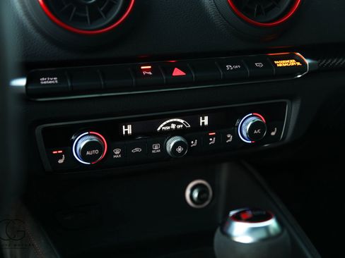 Used 2019 Audi RS 3 image 42