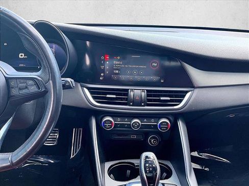 Used 2024 Alfa Romeo Giulia Ti w/ Performance Driving Package RWD image 8