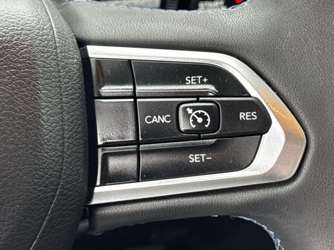 Used 2022 Jeep Compass Latitude image 24