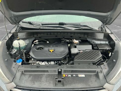 Used 2017 Hyundai Tucson SE image 18