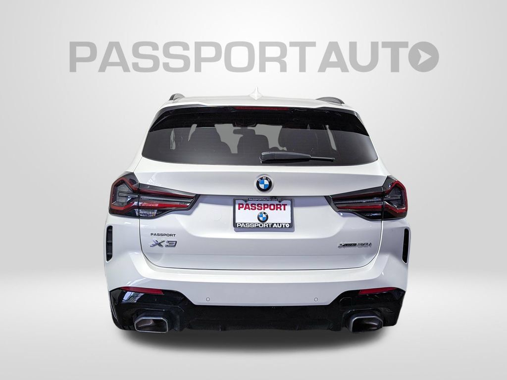 Used 2023 BMW X3 xDrive30i w/ M Sport Package AWD/4WD image 6
