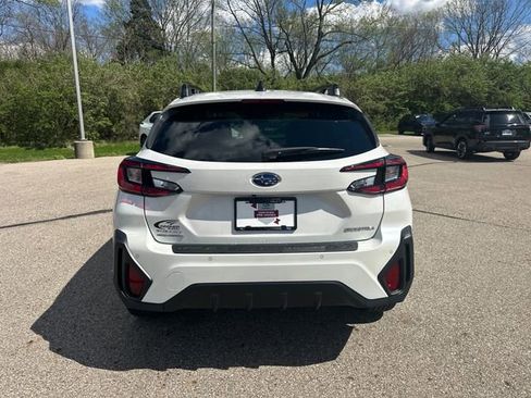 Used 2025 Subaru Crosstrek 2.5i Limited w/ Crosstrek Mirror Package image 6