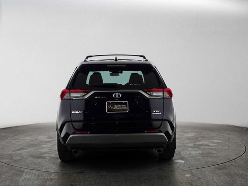 Used 2019 Toyota RAV4 XSE w/ XSE Weather Package AWD/4WD image 4
