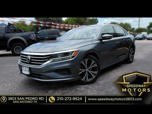 Used 2021 Volkswagen Passat 2.0T SE FWD image 2