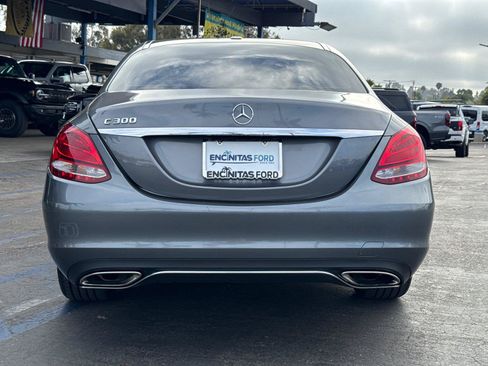 Used 2017 Mercedes-Benz C 300 Sedan image 9