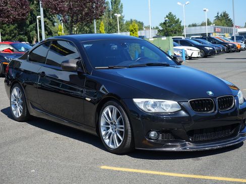 Used 2011 BMW 335i xDrive Coupe AWD/4WD image 7
