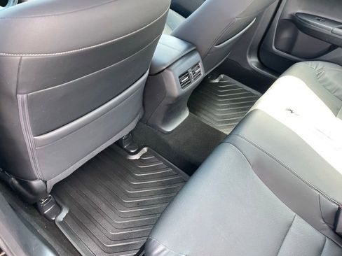 Used 2016 Honda Accord EX-L image 10