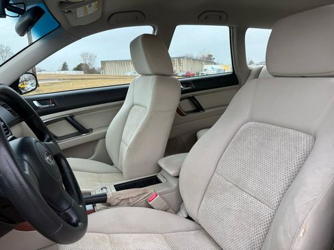 Used 2006 Subaru Outback 2.5i image 11