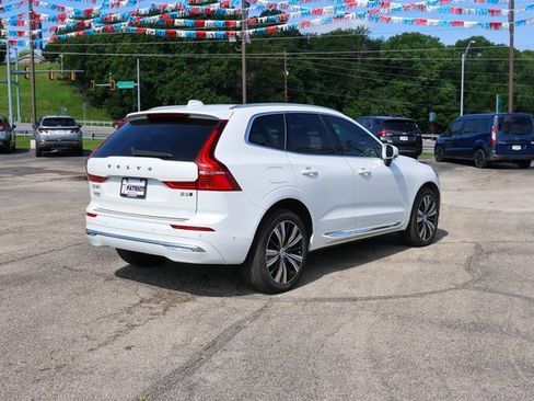 Used 2023 Volvo XC60 B5 Plus w/ Climate Package image 6