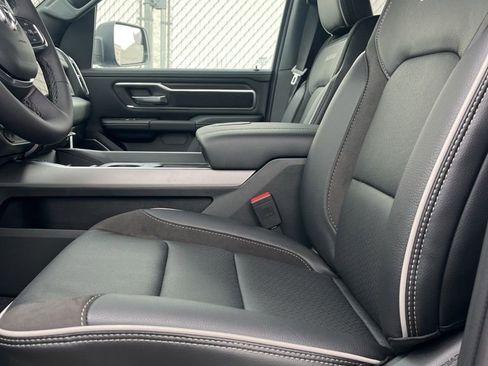 New 2026 RAM 1500 Laramie w/ Sport Appearance Package AWD/4WD image 10