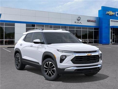 New 2026 Chevrolet TrailBlazer LT w/ Driver Confidence Package image 7