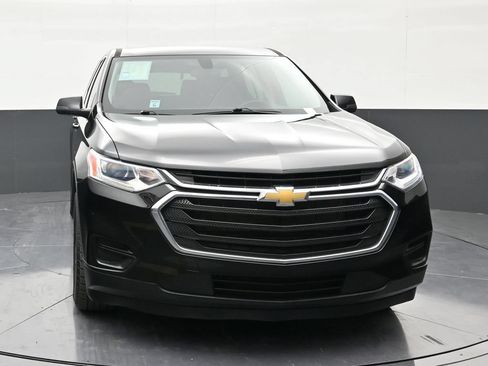 Used 2021 Chevrolet Traverse LS FWD image 8