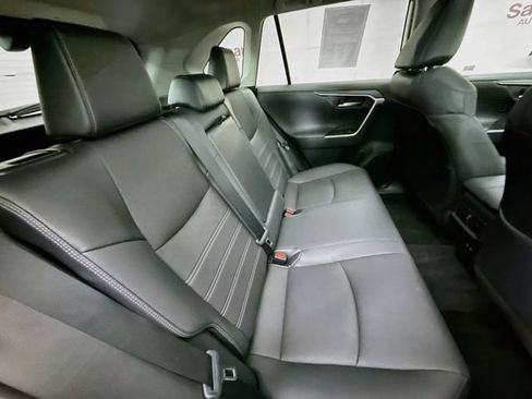 Used 2021 Toyota RAV4 Limited AWD/4WD image 29
