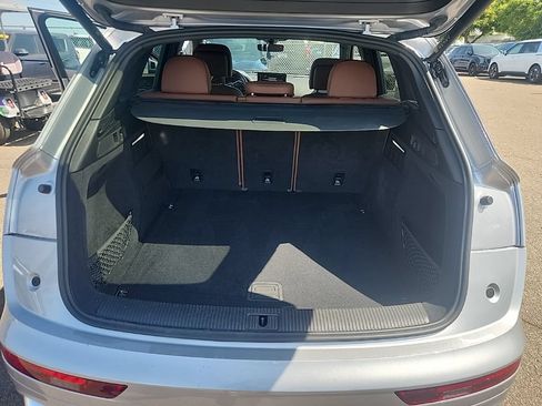 Used 2022 Audi Q5 2.0T Premium AWD/4WD image 17