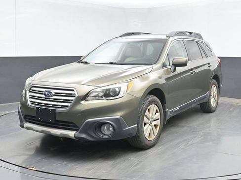 Used 2015 Subaru Outback 2.5i Premium AWD/4WD image 5