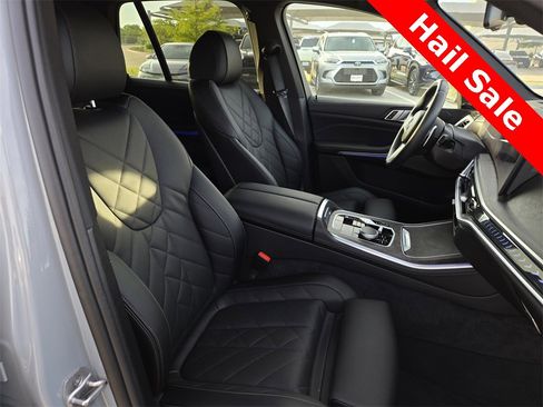 Used 2024 BMW X5 xDrive40i w/ M Sport Package image 29
