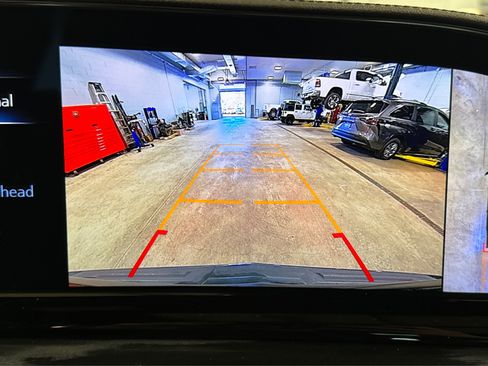 Used 2024 Cadillac Escalade Sport image 34